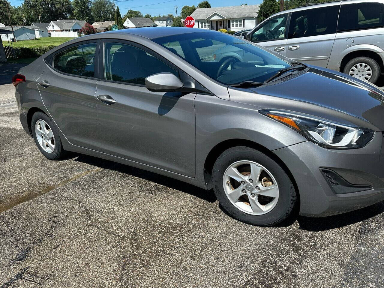 2014 HYUNDAI Elantra