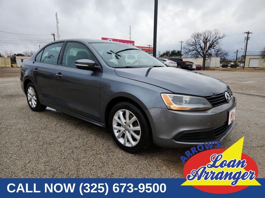 2011 VOLKSWAGEN Jetta