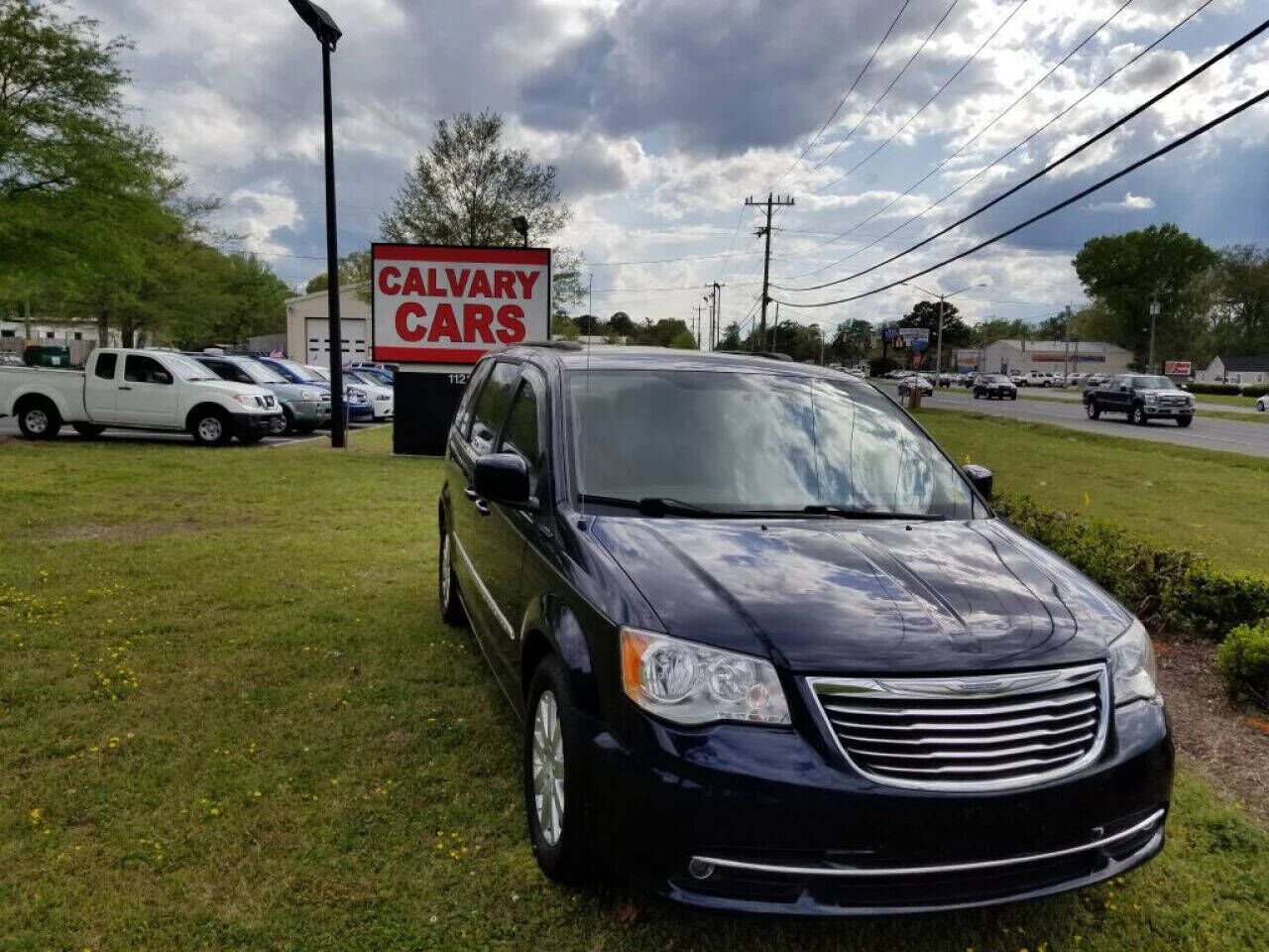 2013 CHRYSLER Town and Country