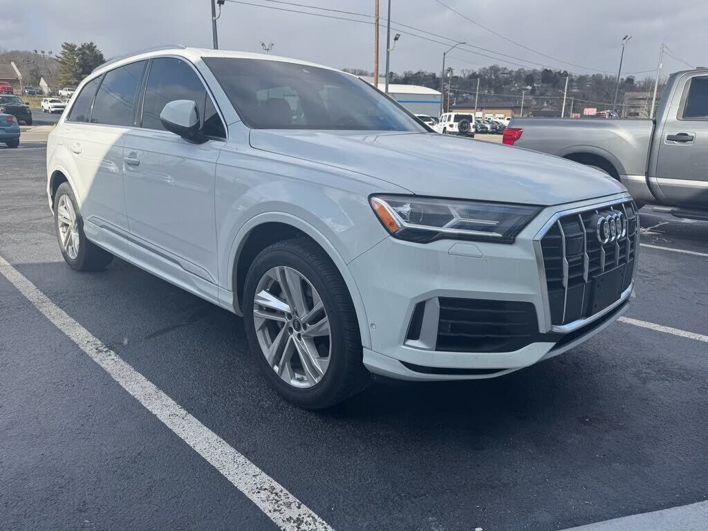 2023 AUDI Q7