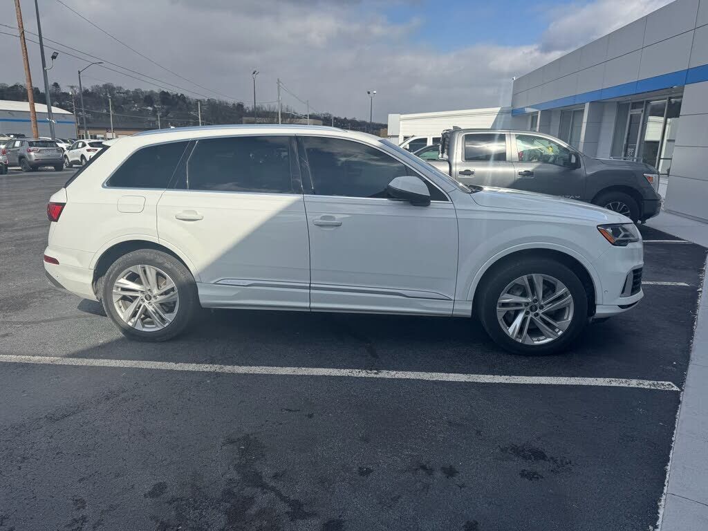 2023 Audi Q7