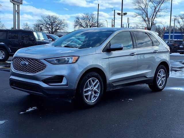 2024 FORD Edge