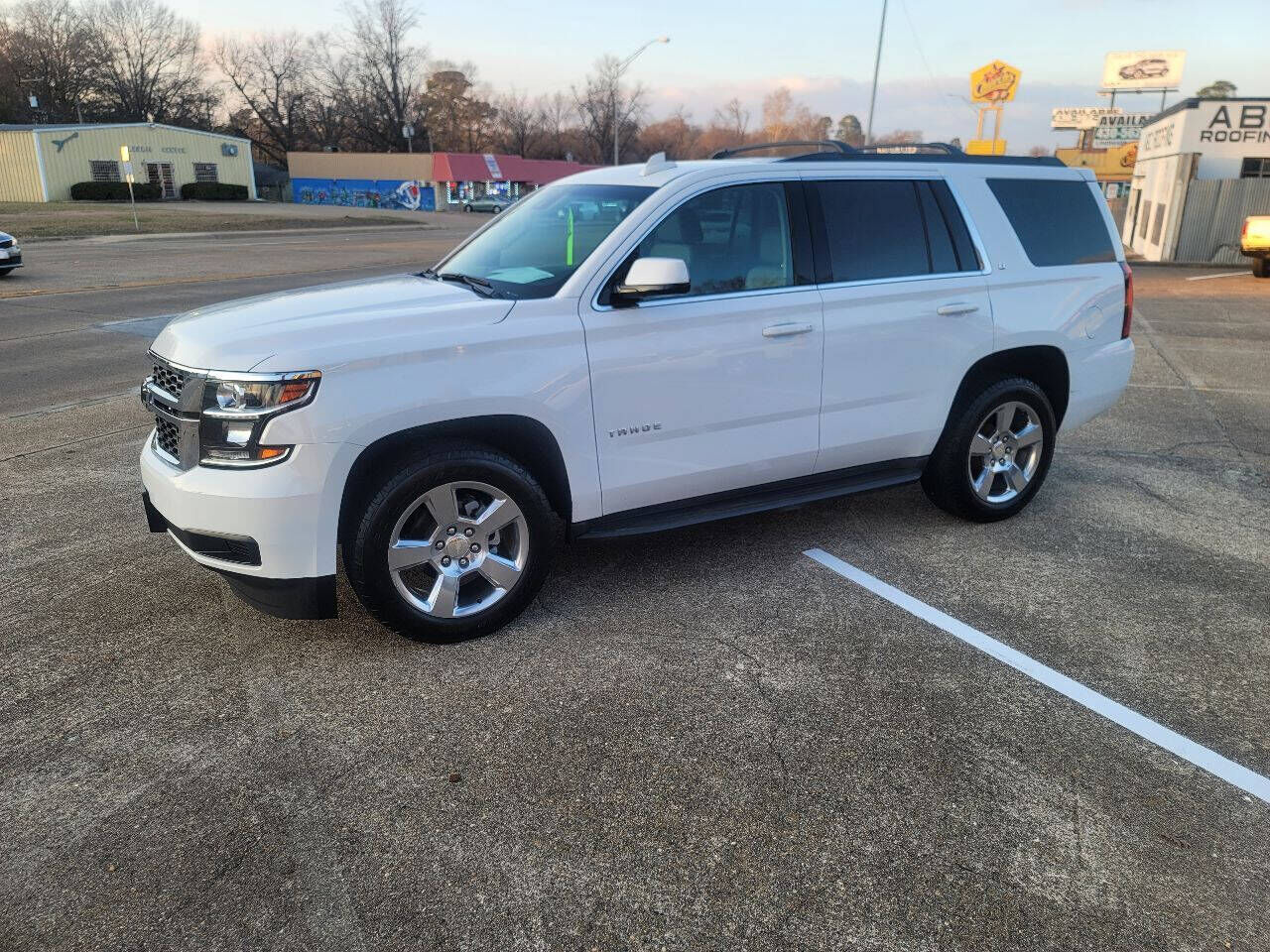 2017 CHEVROLET Tahoe