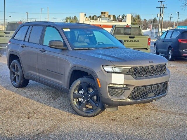 2025 JEEP Grand Cherokee