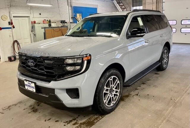 2026 FORD Expedition