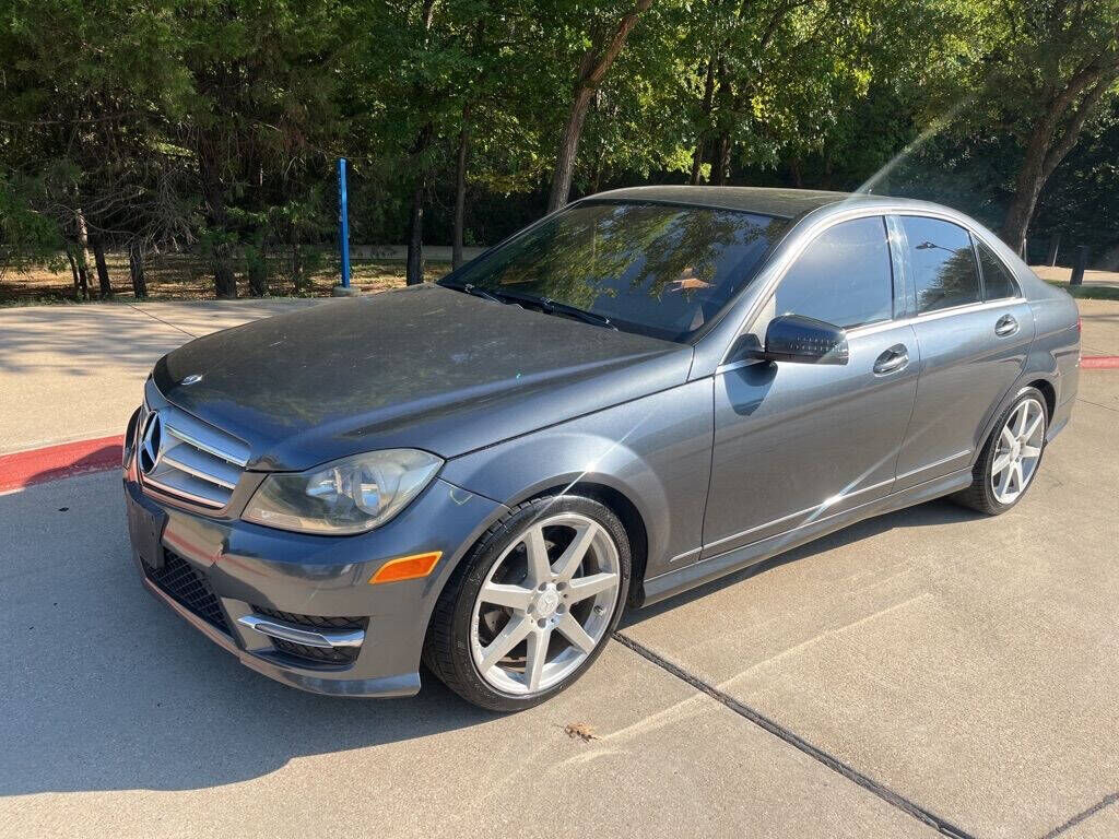 2013 MERCEDES-BENZ C-Class