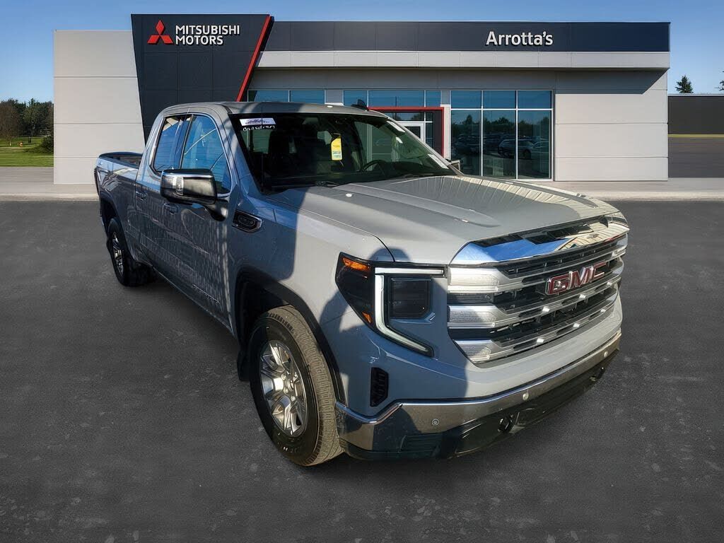 2024 GMC Sierra