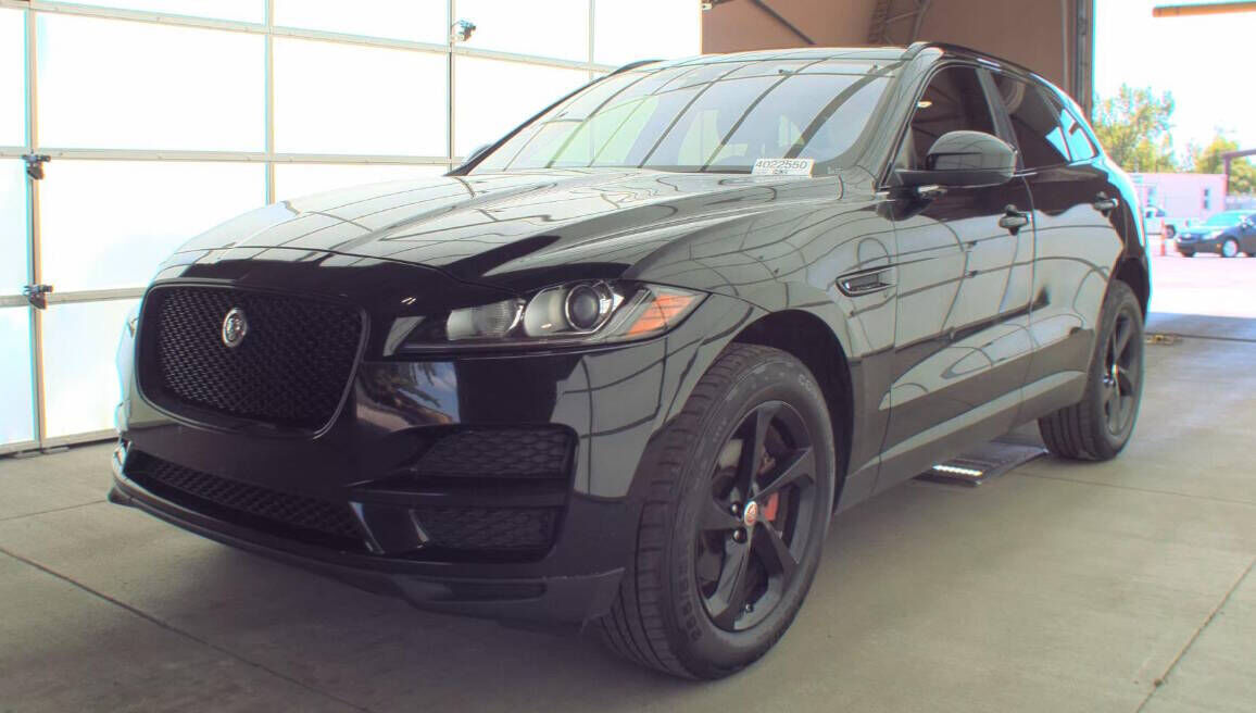 2018 JAGUAR F-Pace