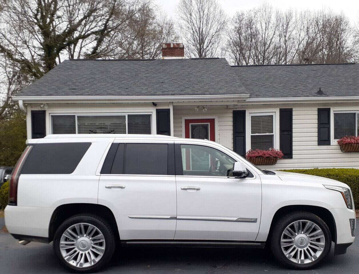 2016 CADILLAC Escalade