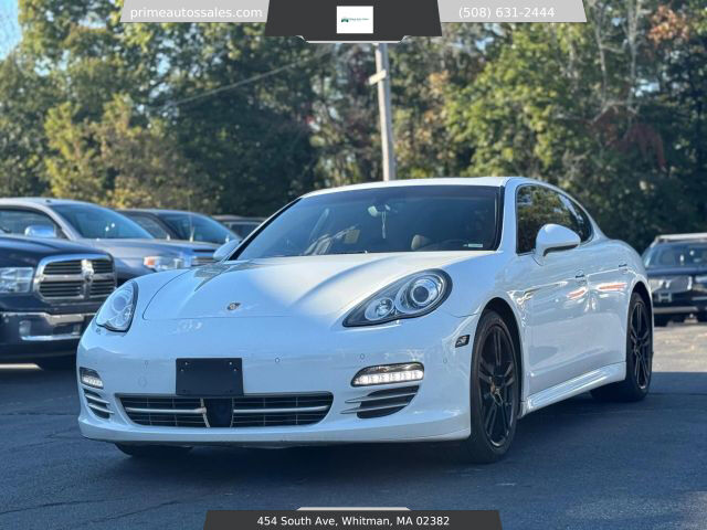 2013 PORSCHE Panamera