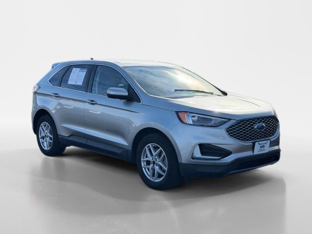 2023 FORD Edge