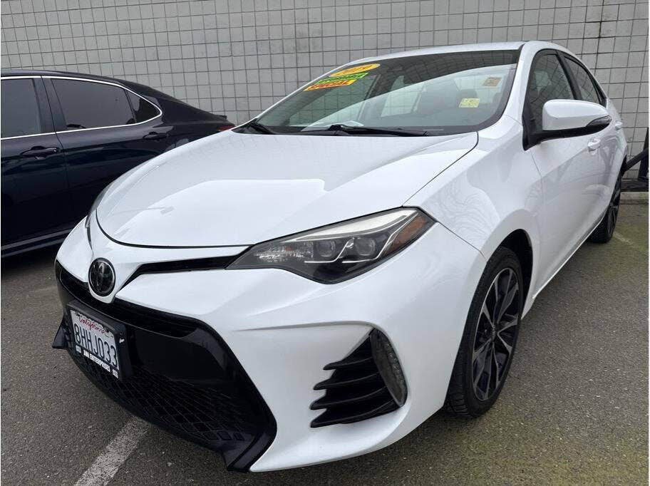2019 TOYOTA Corolla