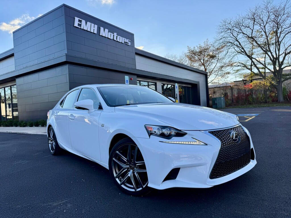 2016 LEXUS IS