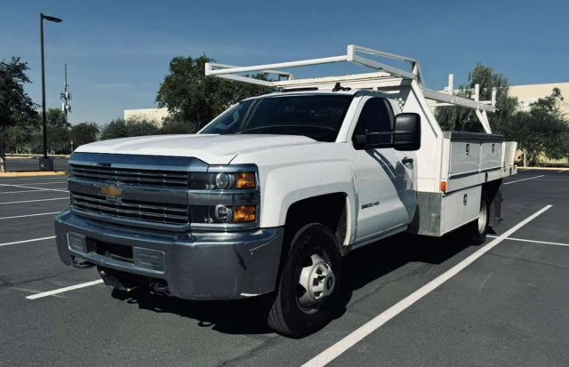 2018 CHEVROLET Silverado