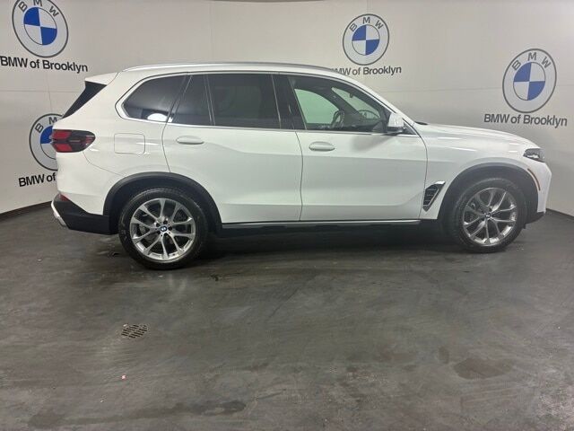 2024 BMW X5