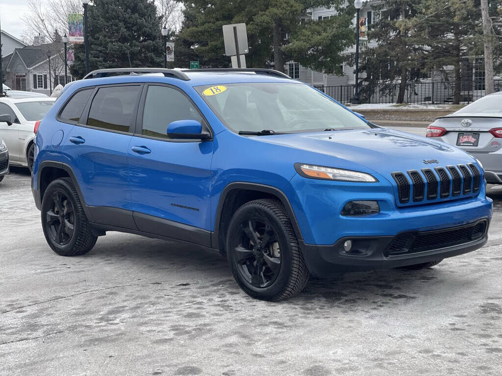 2018 JEEP Cherokee
