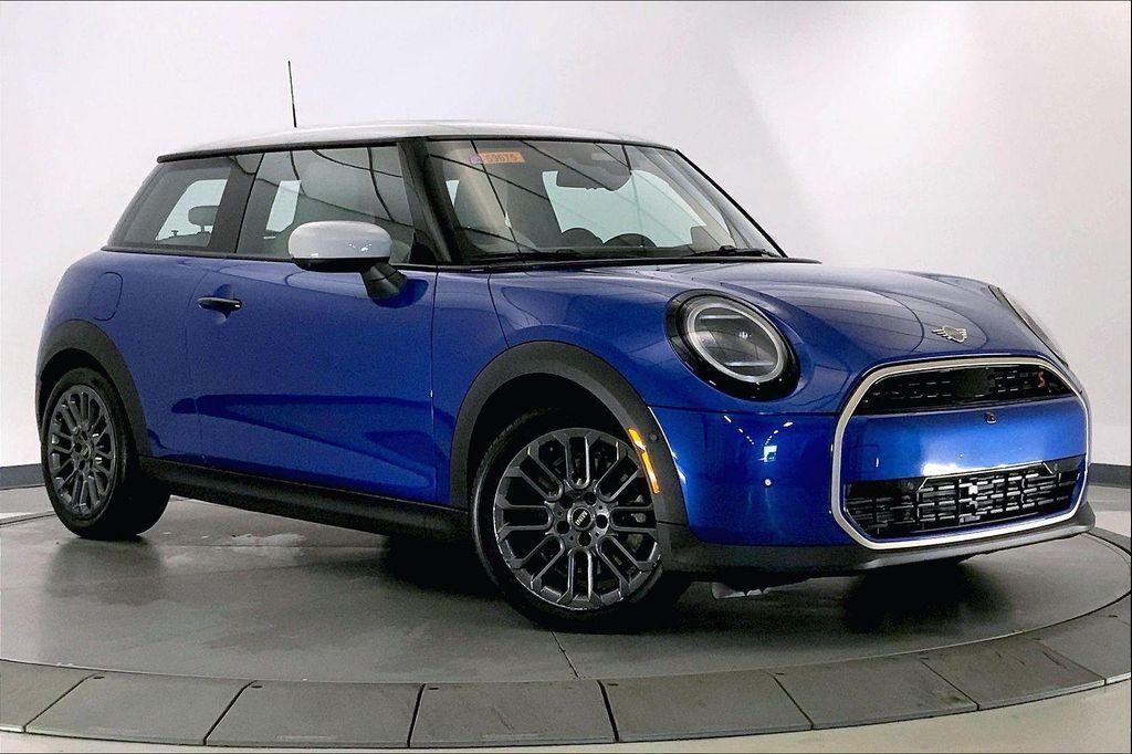 2025 MINI Hardtop