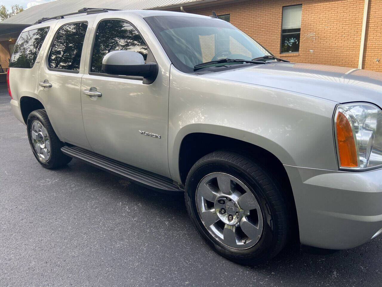 2010 GMC Yukon