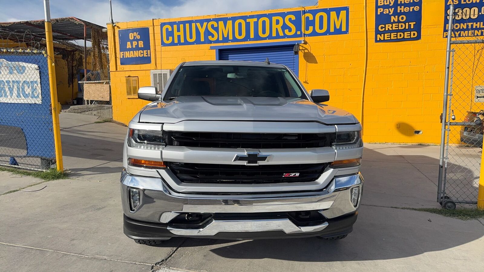 2018 CHEVROLET Silverado