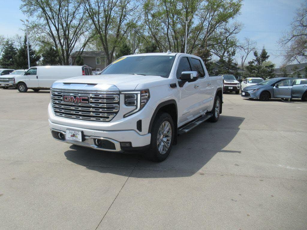 2023 GMC Sierra