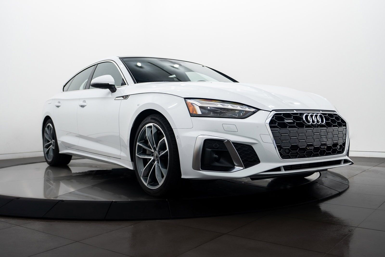 2024 AUDI A5