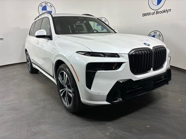 2026 BMW X7
