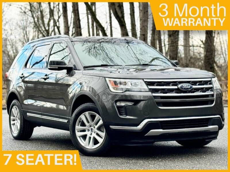 2018 FORD Explorer