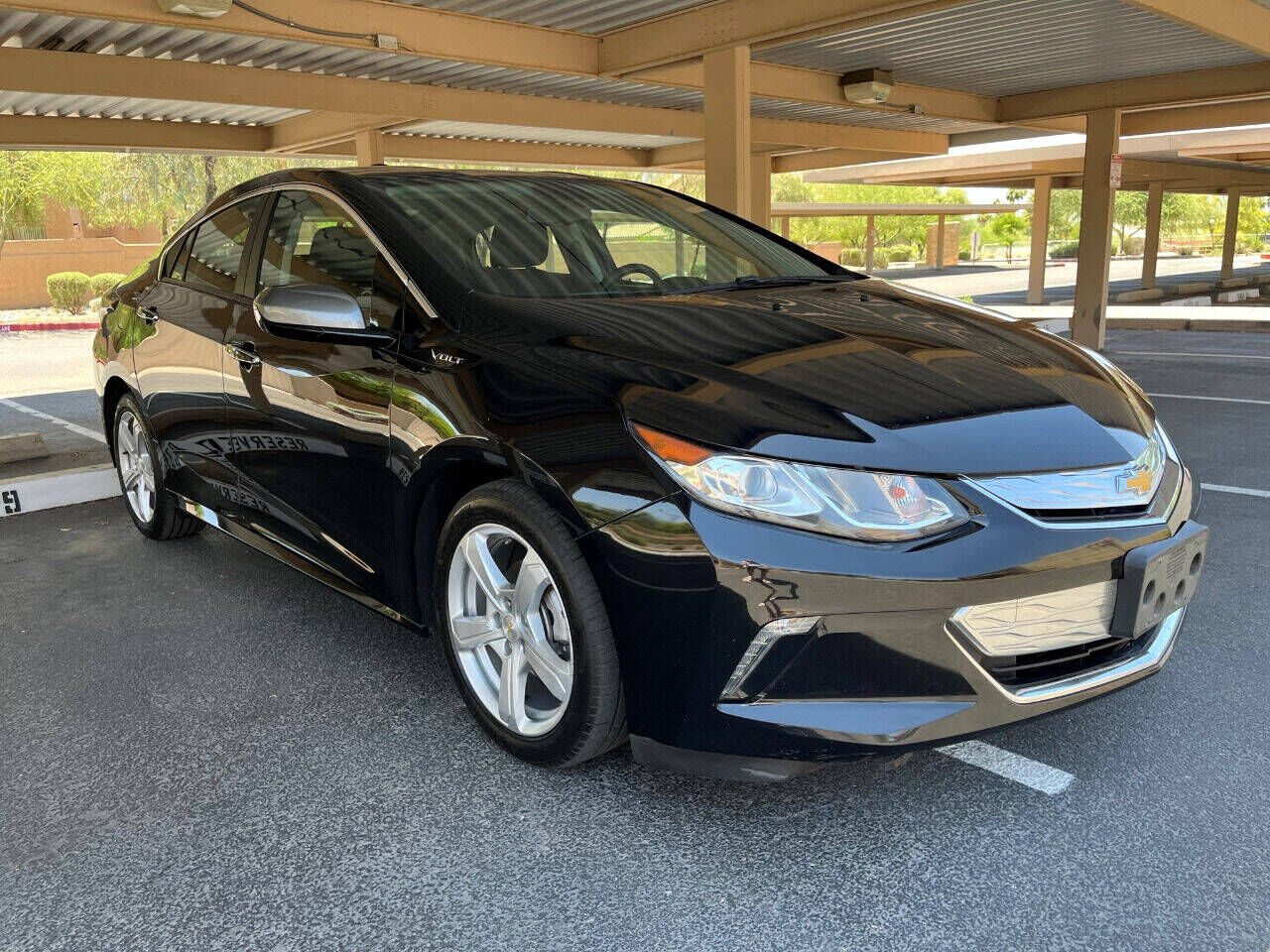 2018 CHEVROLET Volt
