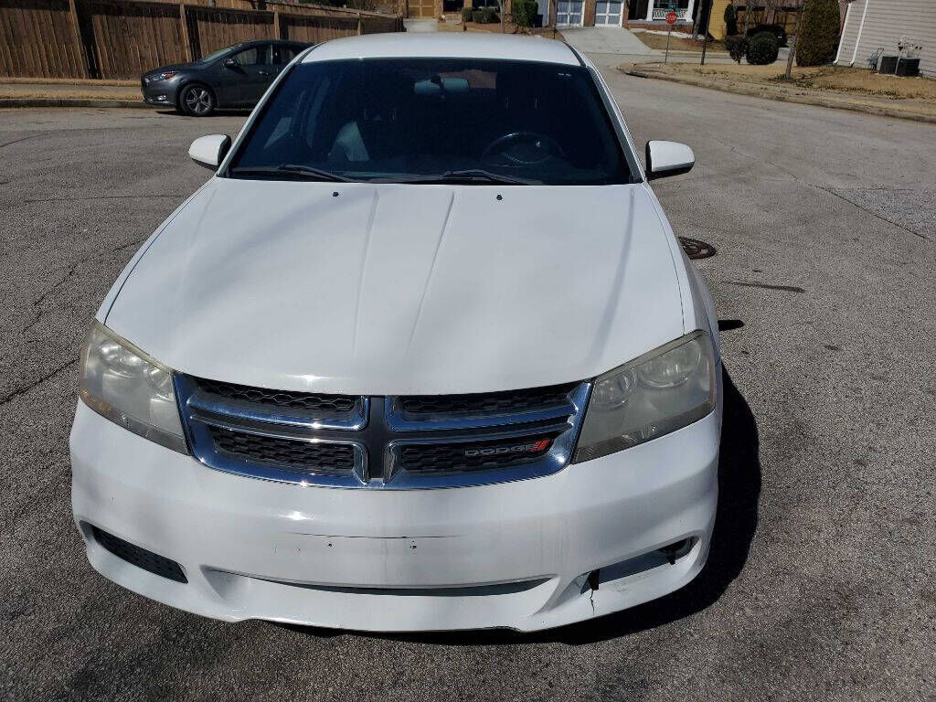 2012 DODGE Avenger
