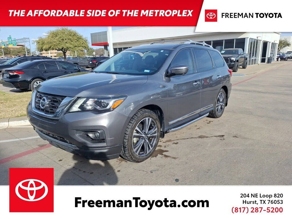 2020 NISSAN Pathfinder