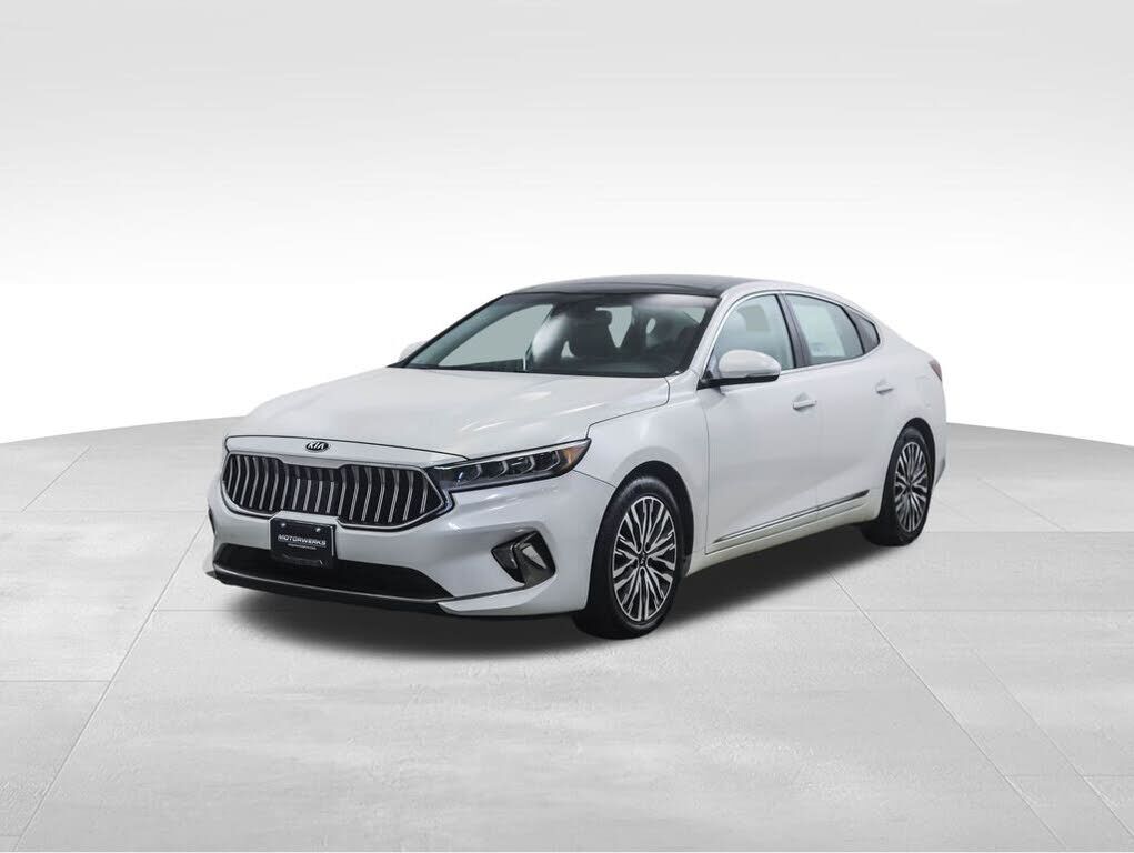 2020 KIA Cadenza
