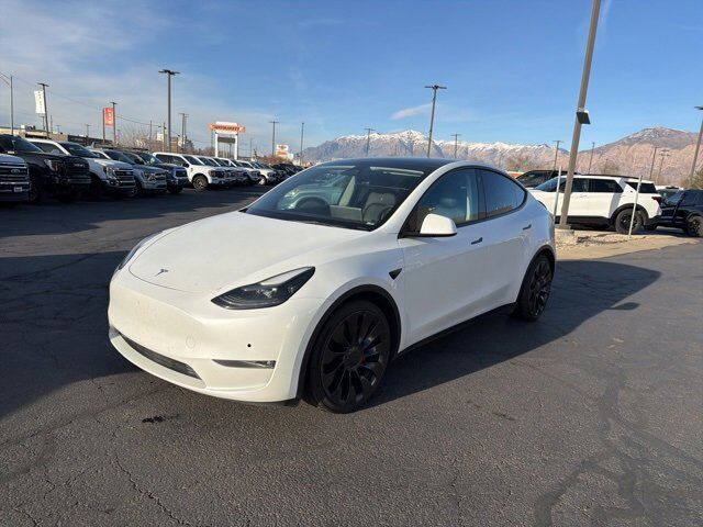 2022 TESLA Model Y