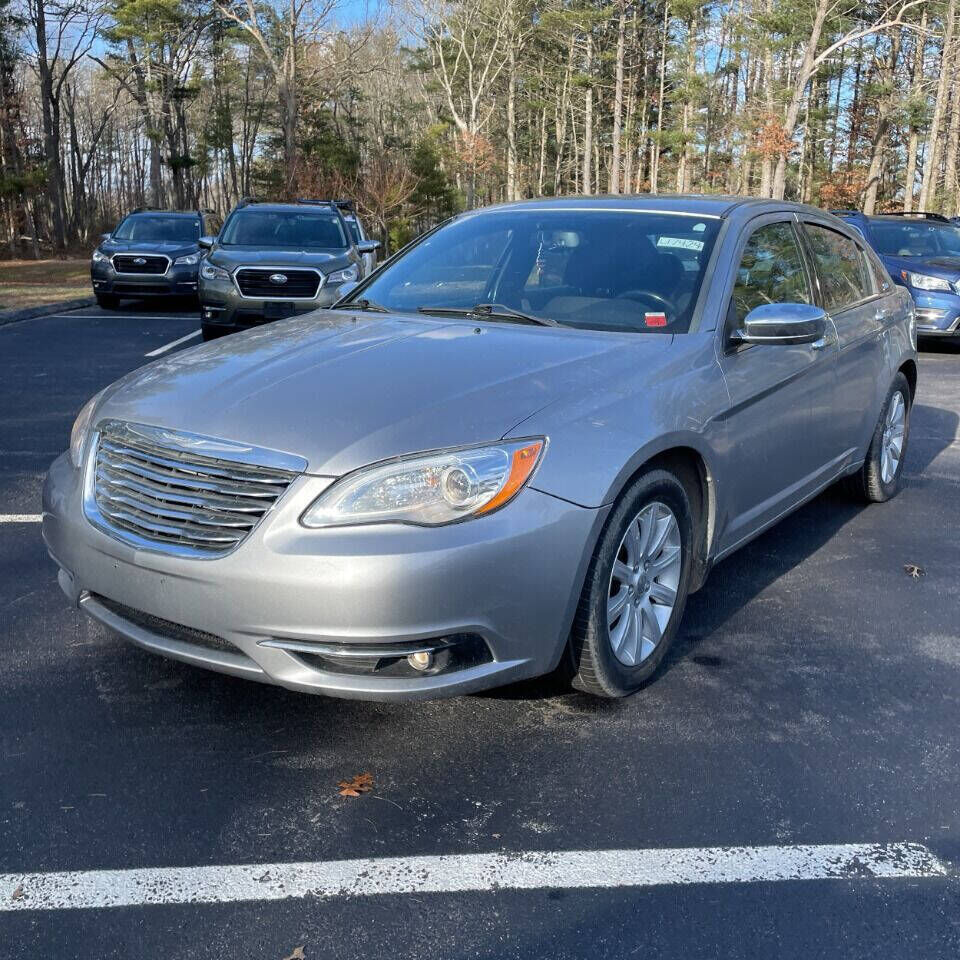 2013 CHRYSLER 200