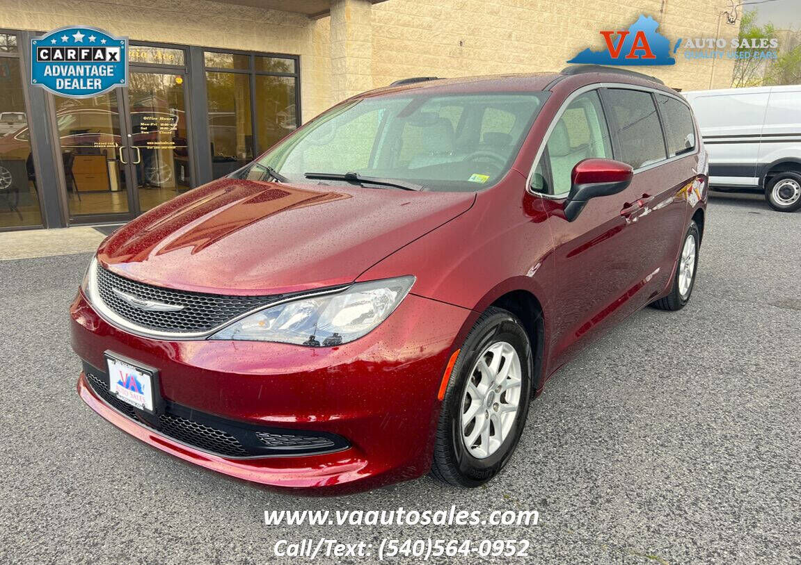 2021 CHRYSLER Voyager
