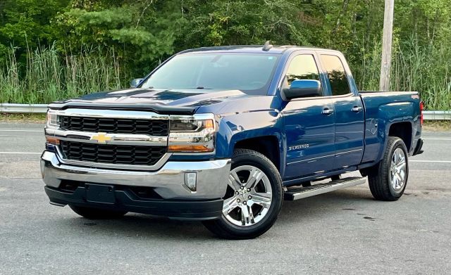 2017 CHEVROLET Silverado