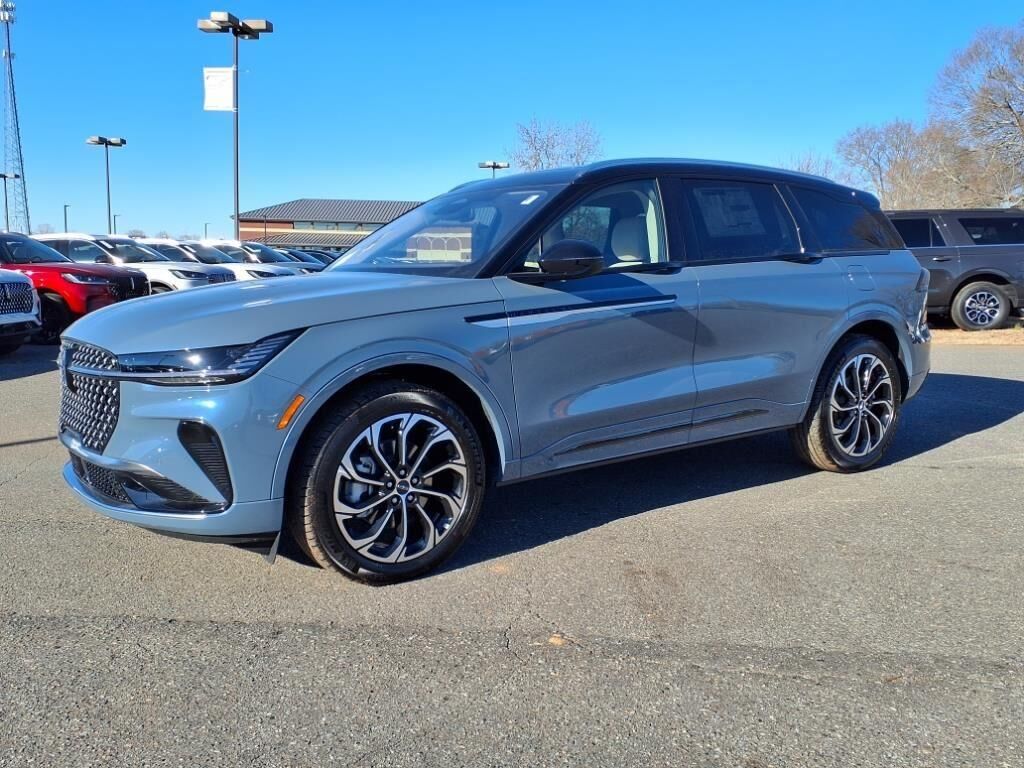 2025 LINCOLN Nautilus