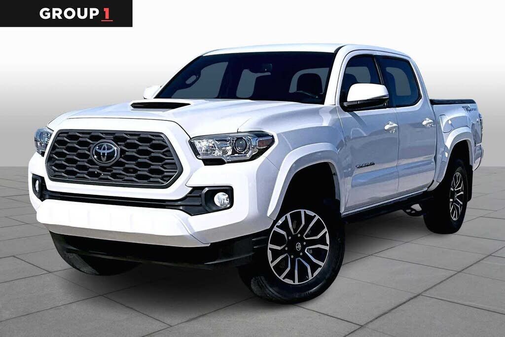 2020 TOYOTA Tacoma