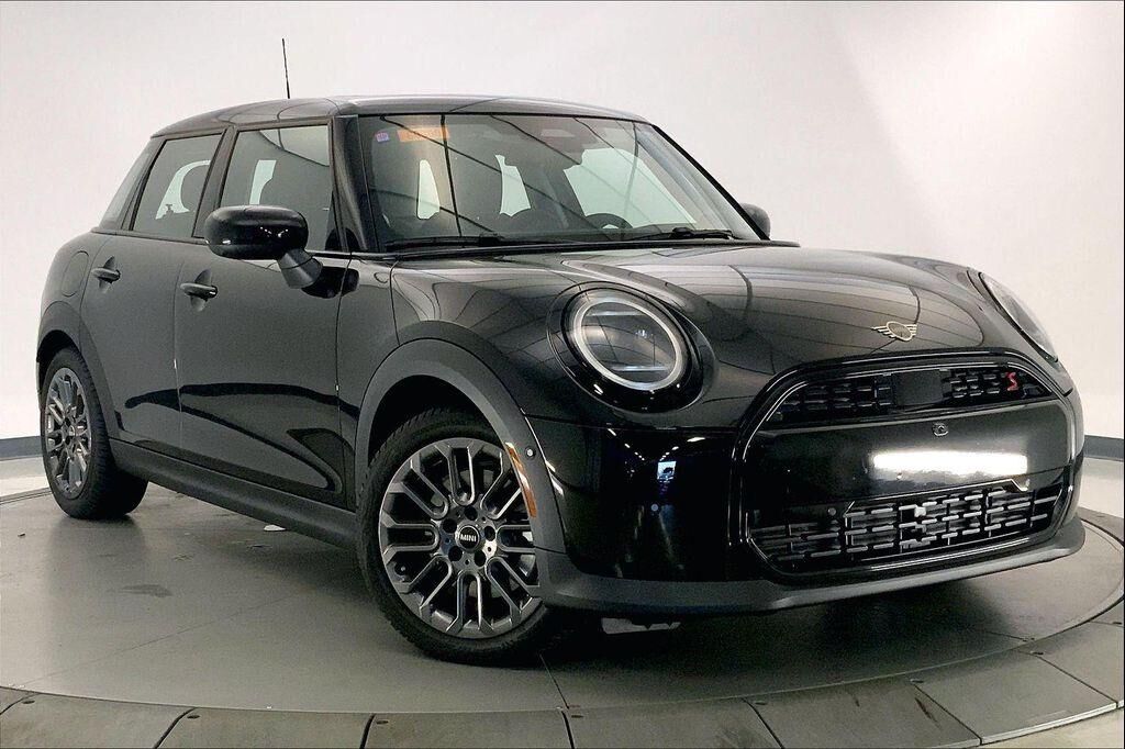 2025 MINI Hardtop