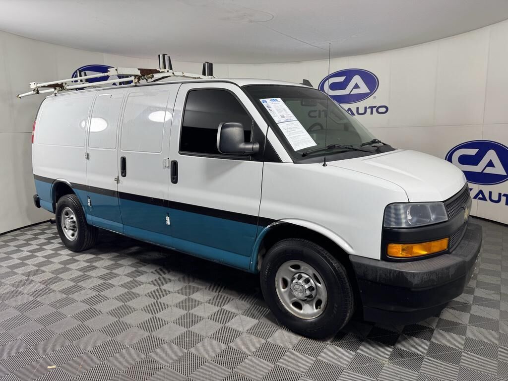 2019 CHEVROLET Express