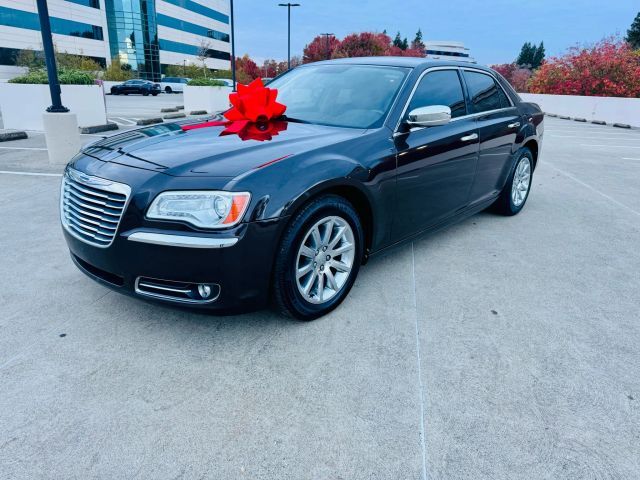 2012 CHRYSLER 300