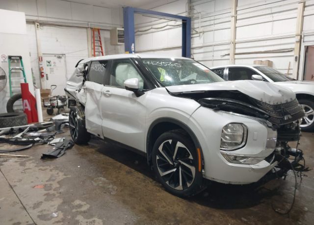 2023 MITSUBISHI Outlander