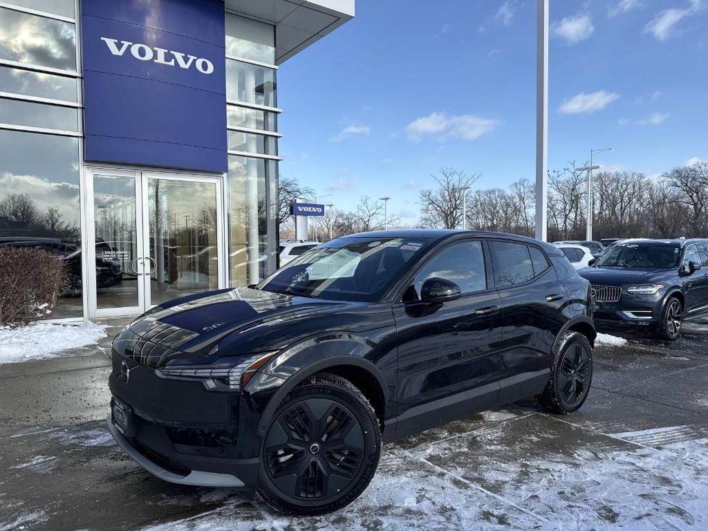 2026 VOLVO EX30 CC