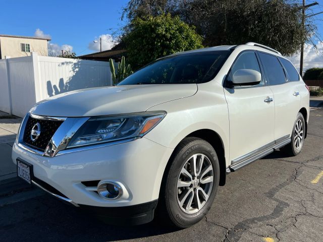 2015 NISSAN Pathfinder