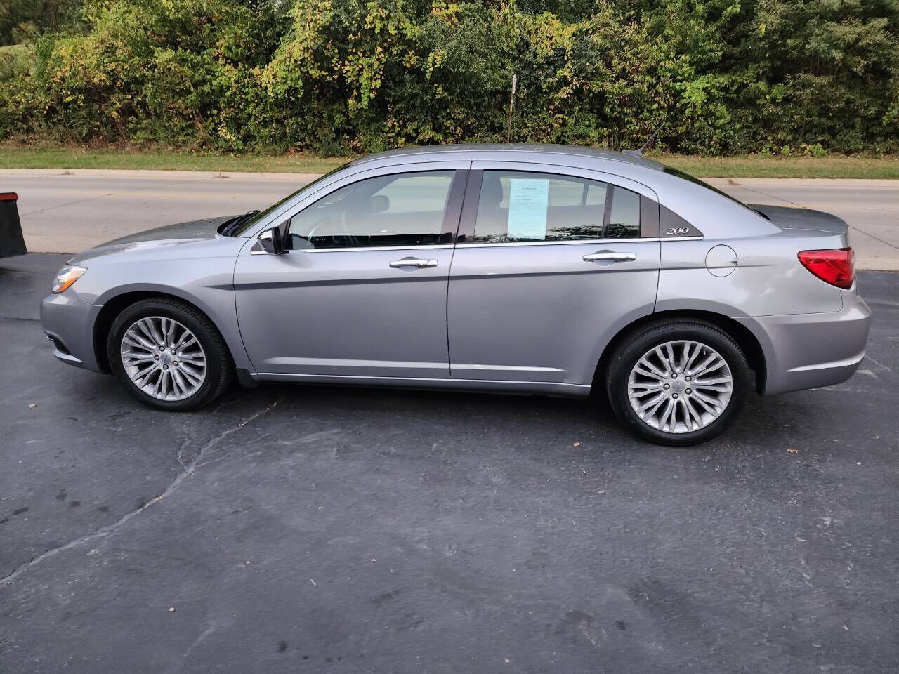 2013 CHRYSLER 200