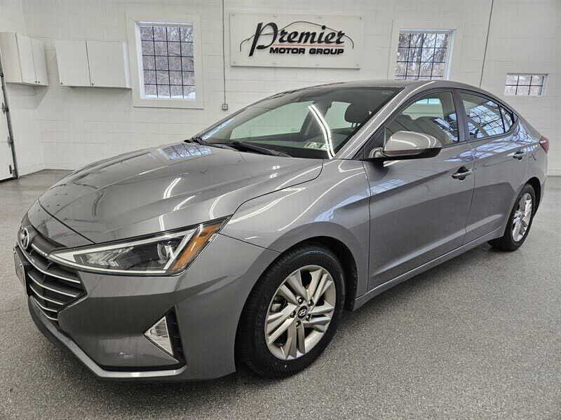 2019 HYUNDAI Elantra