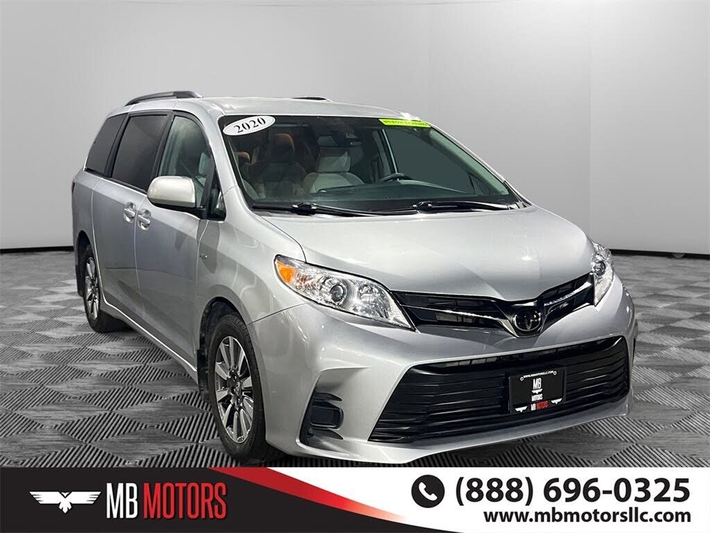 2020 TOYOTA Sienna