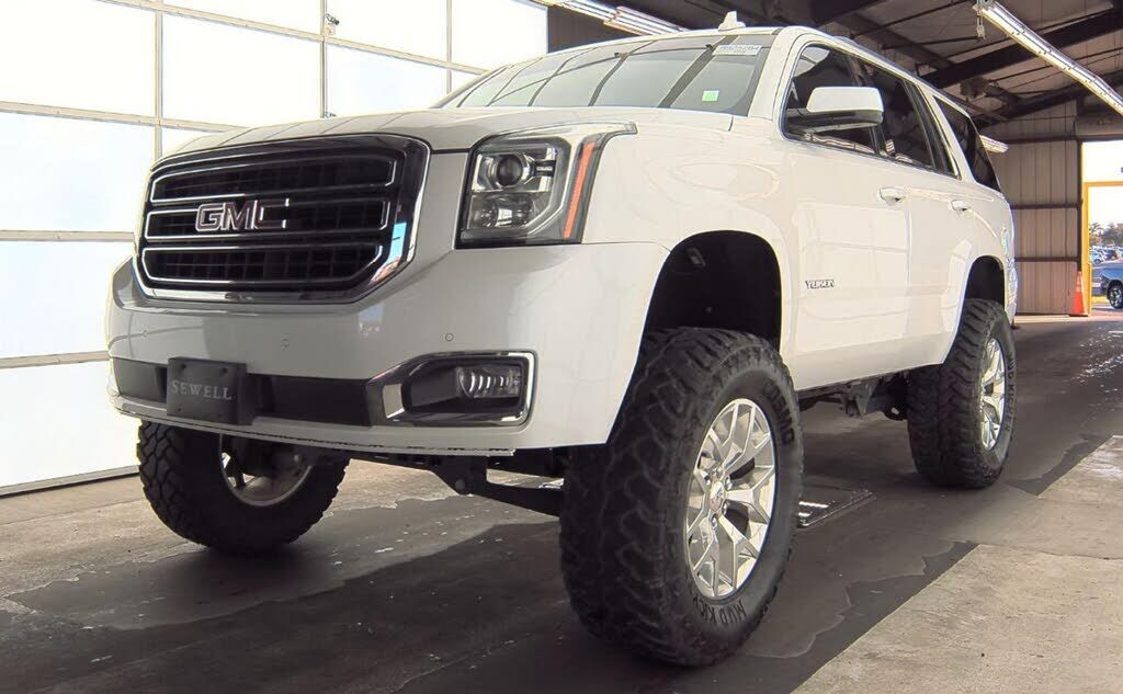 2017 GMC Yukon