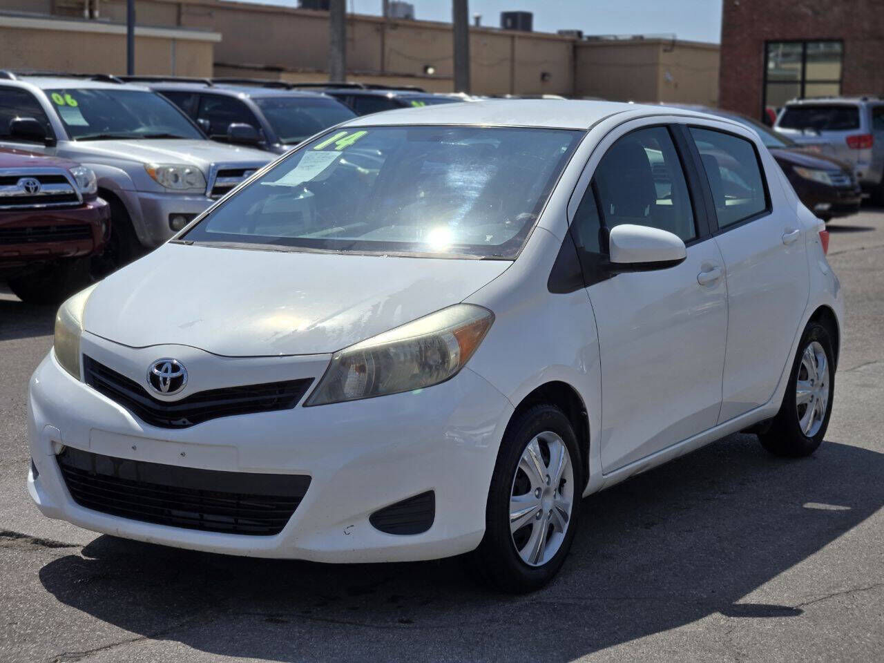 2014 TOYOTA Yaris