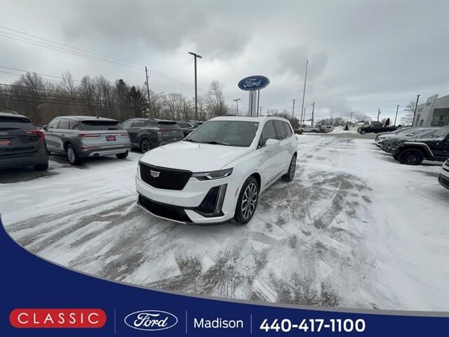 2024 CADILLAC XT6