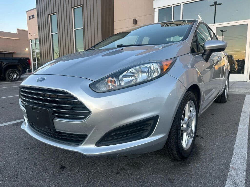 2017 FORD Fiesta